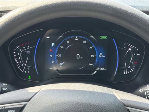Used 2020 Hyundai Santa Fe SEL AWD/4WD image 12