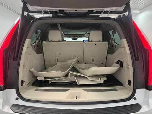 Used 2021 Cadillac Escalade ESV Sport Platinum image 73