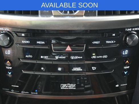 Used 2016 Lexus LX 570 4WD w/ Luxury Package image 26