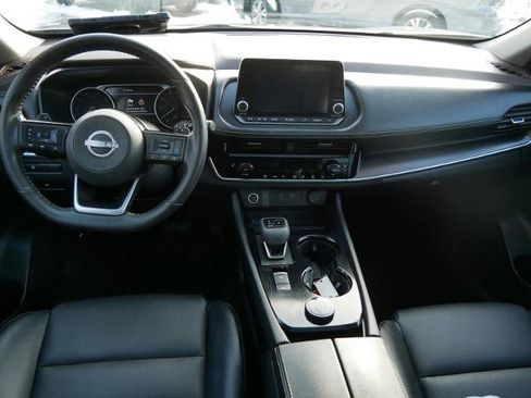 Certified 2023 Nissan Rogue SV w/ SV Premium Package image 13