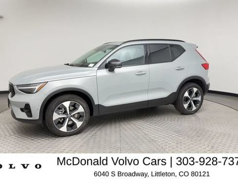 Certified 2026 Volvo XC40 B5 Plus w/ Protection Package Premier AWD/4WD image 6