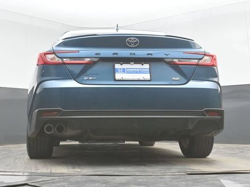 Used 2025 Toyota Camry SE w/ Convenience Package FWD image 45