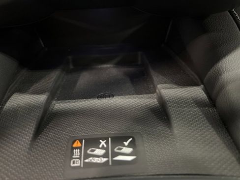 Used 2024 Chevrolet Blazer LT w/ Convenience Package image 25