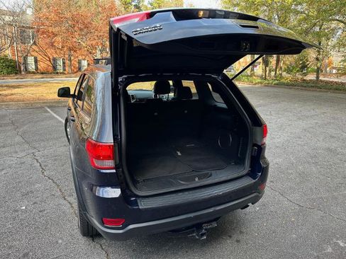 Used 2013 Jeep Grand Cherokee Laredo image 12