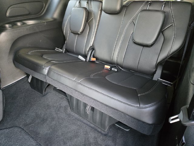 New 2027 Chrysler Pacifica Select FWD image 23