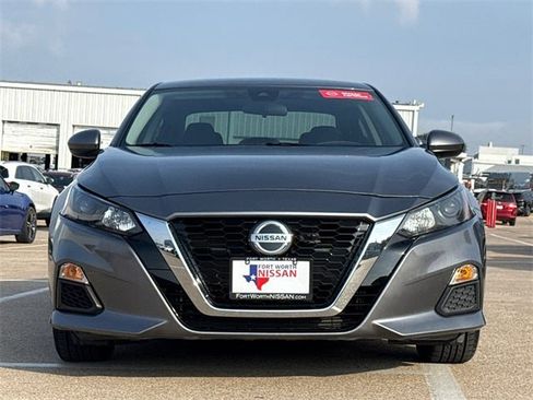 Certified 2022 Nissan Altima 2.5 S image 3