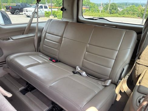 Used 2002 Ford Excursion Limited RWD image 10