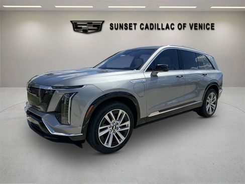 New 2026 Cadillac Vistiq Luxury image 7