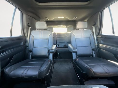 Used 2023 Chevrolet Tahoe RST w/ Luxury Package image 13