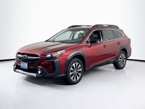 Used 2023 Subaru Outback Limited image 1