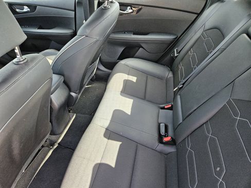 Used 2021 Kia Forte GT-Line w/ GT-Line Premium Package image 29