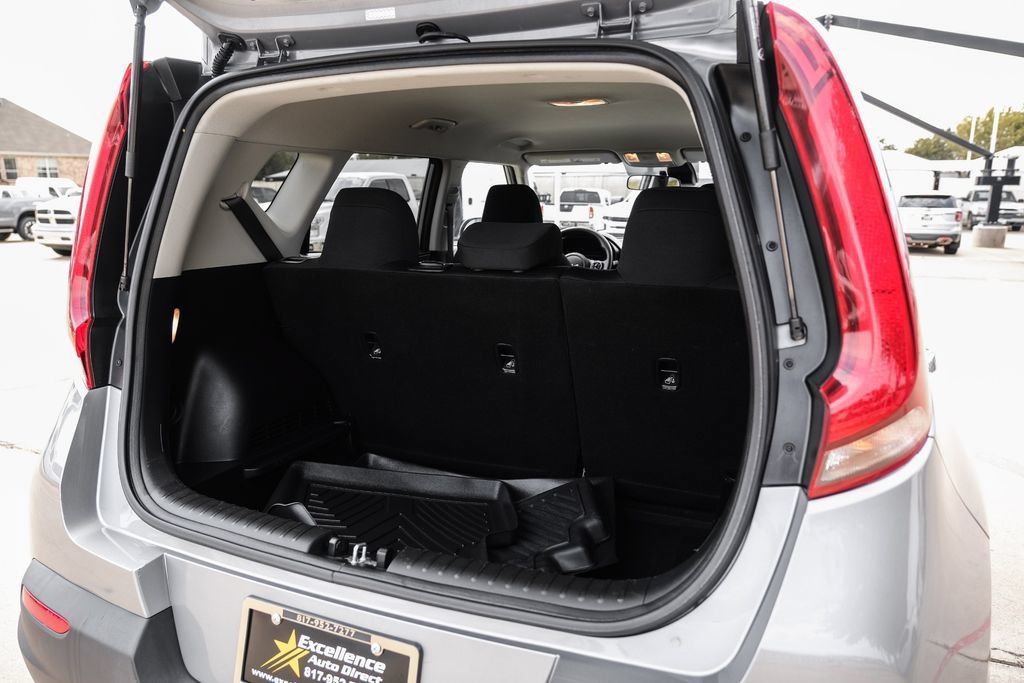 Used 2022 Kia Soul LX w/ Technology Package FWD image 50
