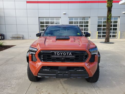 Used 2024 Toyota Tacoma TRD Pro image 9