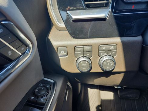 New 2026 GMC Sierra 1500 SLT w/ SLT Premium Plus Package image 22