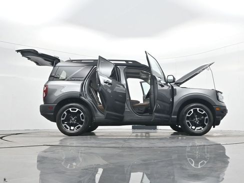 Used 2022 Ford Bronco Sport Outer Banks w/ Tech Package image 46