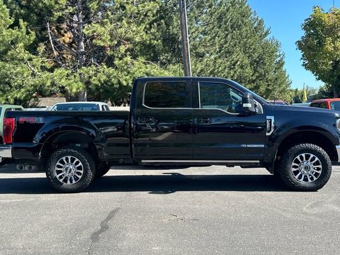Used 2022 Ford F350 Lariat w/ Lariat Ultimate Package image 3