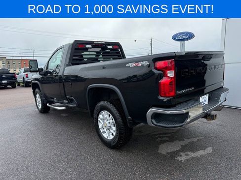 Used 2021 Chevrolet Silverado 3500 LT w/ Convenience Package image 5