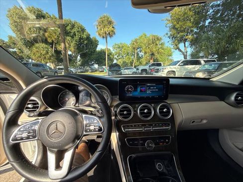 Used 2020 Mercedes-Benz C 300 Sedan w/ Premium Package image 23
