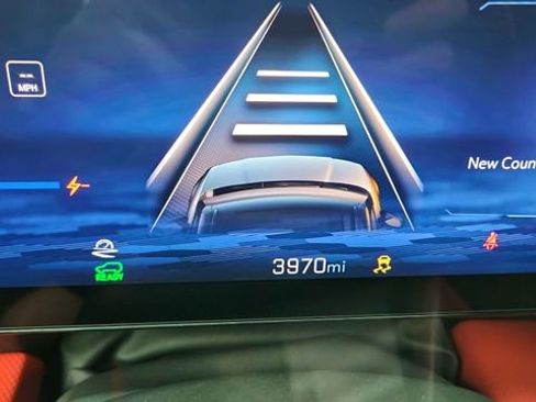 Used 2024 Chevrolet Blazer EV RS image 40