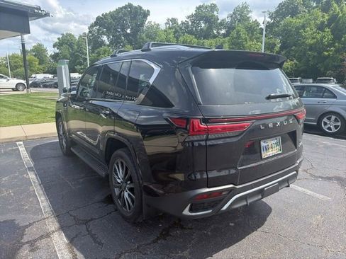 Used 2024 Lexus LX 600 F Sport AWD/4WD image 4