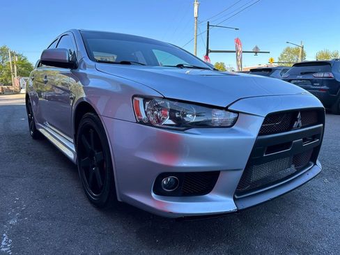 Used 2011 Mitsubishi Lancer Evolution GSR image 7