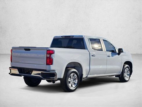 Used 2022 Chevrolet Silverado 1500 LT RWD image 5