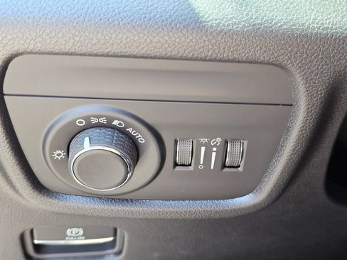 New 2026 Jeep Grand Cherokee Laredo RWD image 16