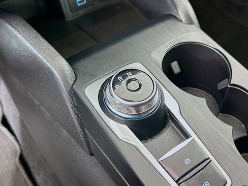 Used 2022 Ford Escape SEL image 16