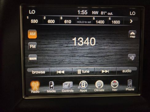 Used 2016 Jeep Grand Cherokee Limited AWD/4WD image 25