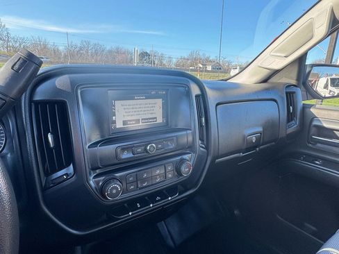 Used 2017 Chevrolet Silverado 1500 W/T w/ WT Fleet Convenience Package RWD image 9