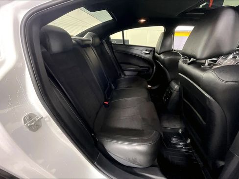 Used 2019 Dodge Charger Scat Pack w/ Daytona Edition Group image 19