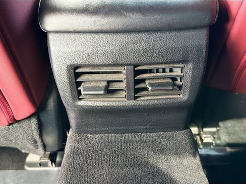 Used 2017 Lexus IS 200t 200t image 18