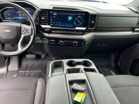 Certified 2023 Chevrolet Silverado 1500 LT RWD image 12