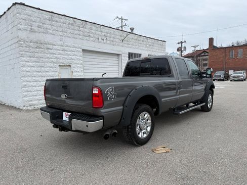 Used 2012 Ford F250 Lariat w/ Chrome Pkg image 4