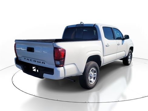 Used 2022 Toyota Tacoma SR image 7