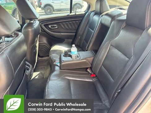 Used 2010 Ford Taurus Limited FWD image 11