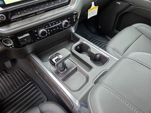 New 2024 Chevrolet Silverado 1500 LTZ w/ Technology Package AWD/4WD image 25