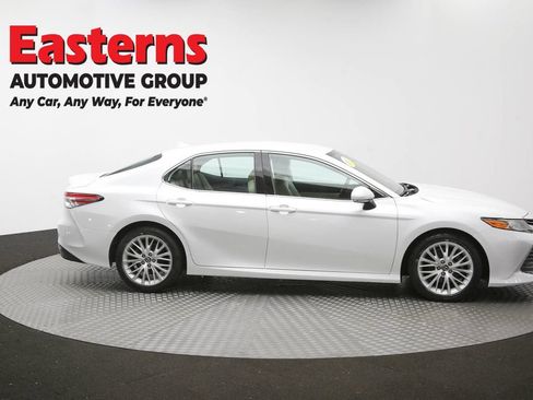 Used 2019 Toyota Camry XLE w/ Carpet Mat Package FWD image 47