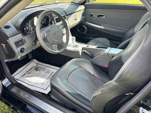 Used 2005 Chrysler Crossfire Limited RWD image 7