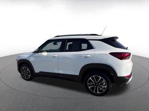 Used 2025 Chevrolet TrailBlazer LT image 10