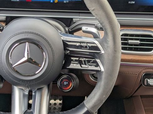 Used 2024 Mercedes-Benz GLS 63 AMG 4MATIC image 21