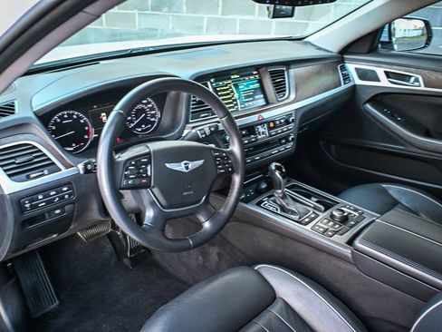 Used 2015 Hyundai Genesis 3.8 w/ Option Group 03 AWD/4WD image 9