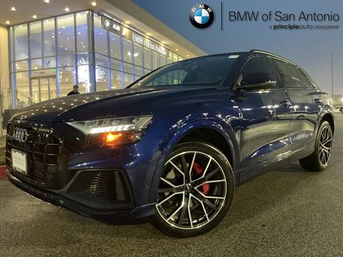 Used 2020 Audi Q8 Prestige image 1