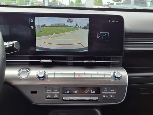 Used 2025 Hyundai Kona SEL FWD image 26