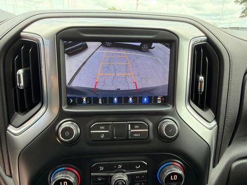 Used 2020 Chevrolet Silverado 1500 LTZ w/ LTZ Premium Package AWD/4WD image 28