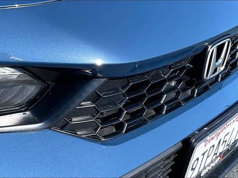 Used 2025 Honda Civic Sport image 29
