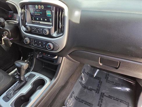 Used 2015 Chevrolet Colorado LT RWD image 20
