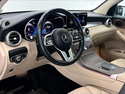 Certified 2022 Mercedes-Benz GLC 300 4MATIC image 19