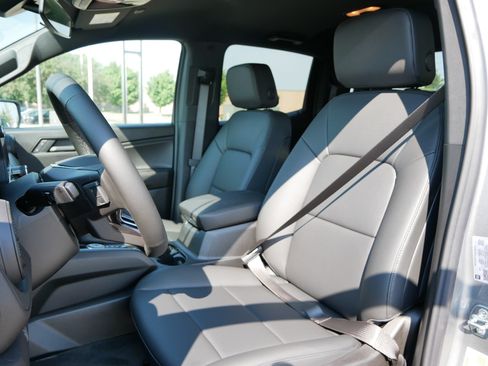 New 2026 Chevrolet Colorado Trail Boss AWD/4WD image 4