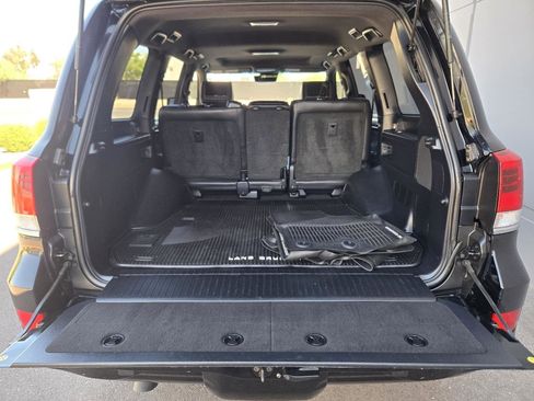 Used 2020 Toyota Land Cruiser Heritage Edition image 48